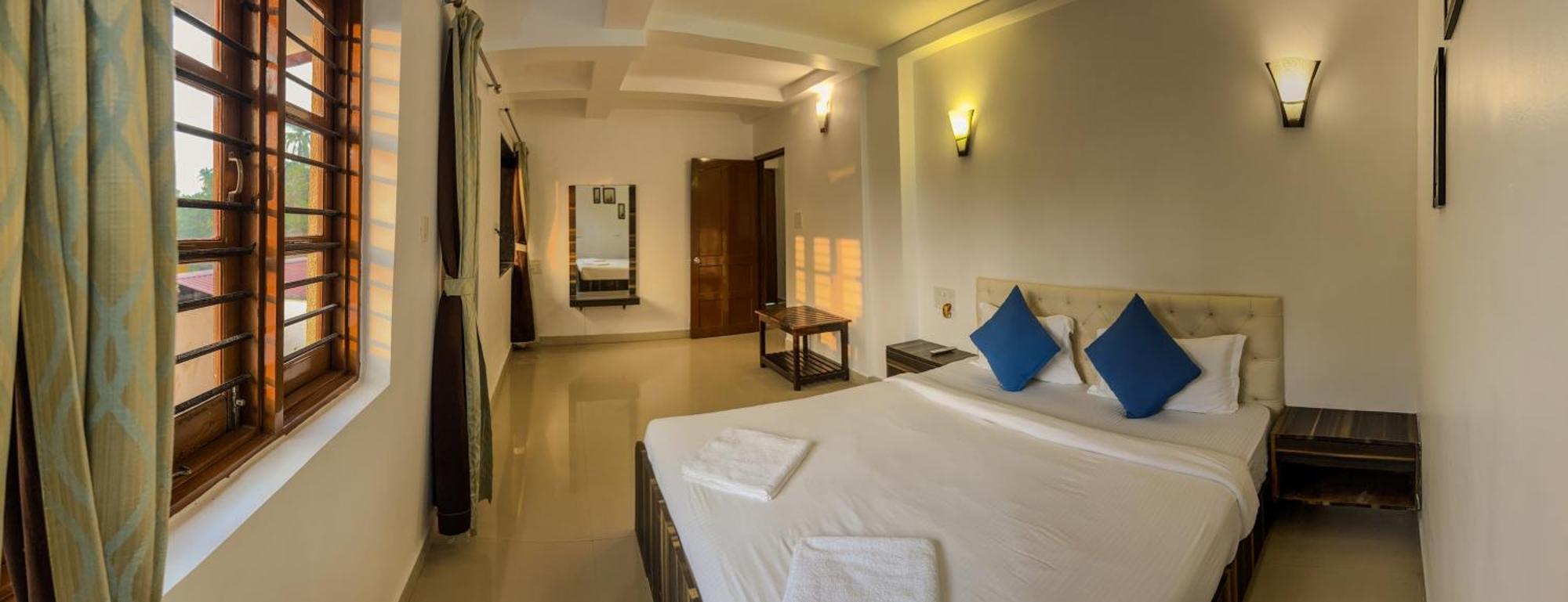 La Costa Residency Hotel Andzsuna Kültér fotó