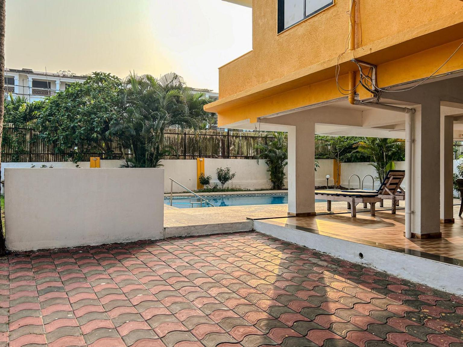 La Costa Residency Hotel Andzsuna Kültér fotó
