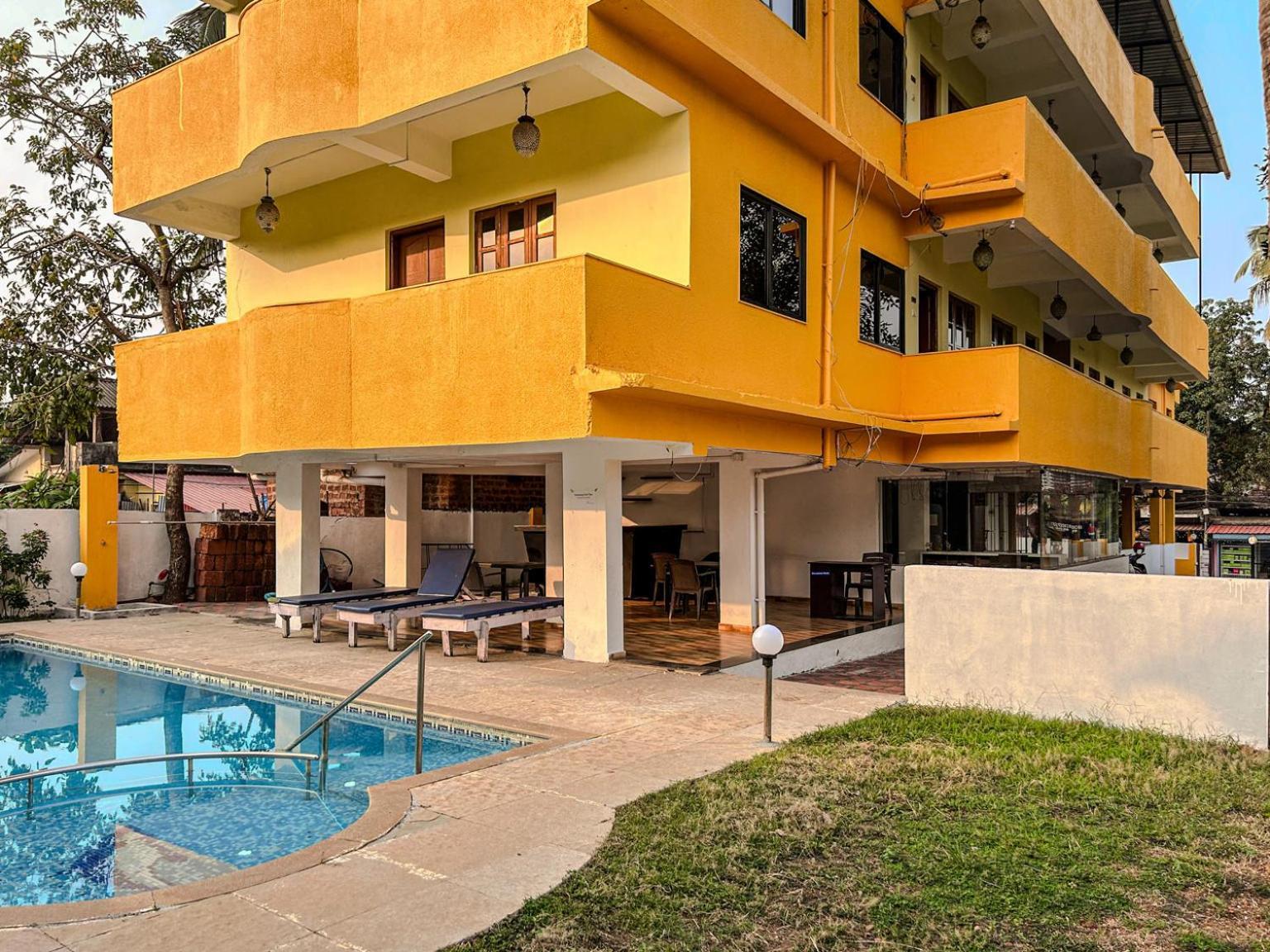 La Costa Residency Hotel Andzsuna Kültér fotó