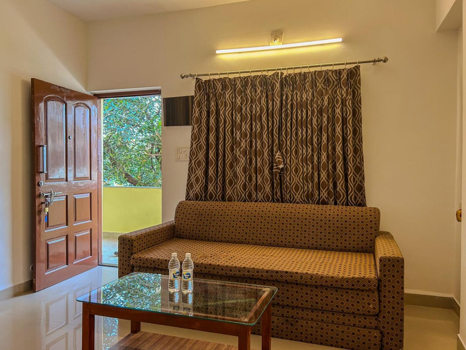 La Costa Residency Hotel Andzsuna Kültér fotó
