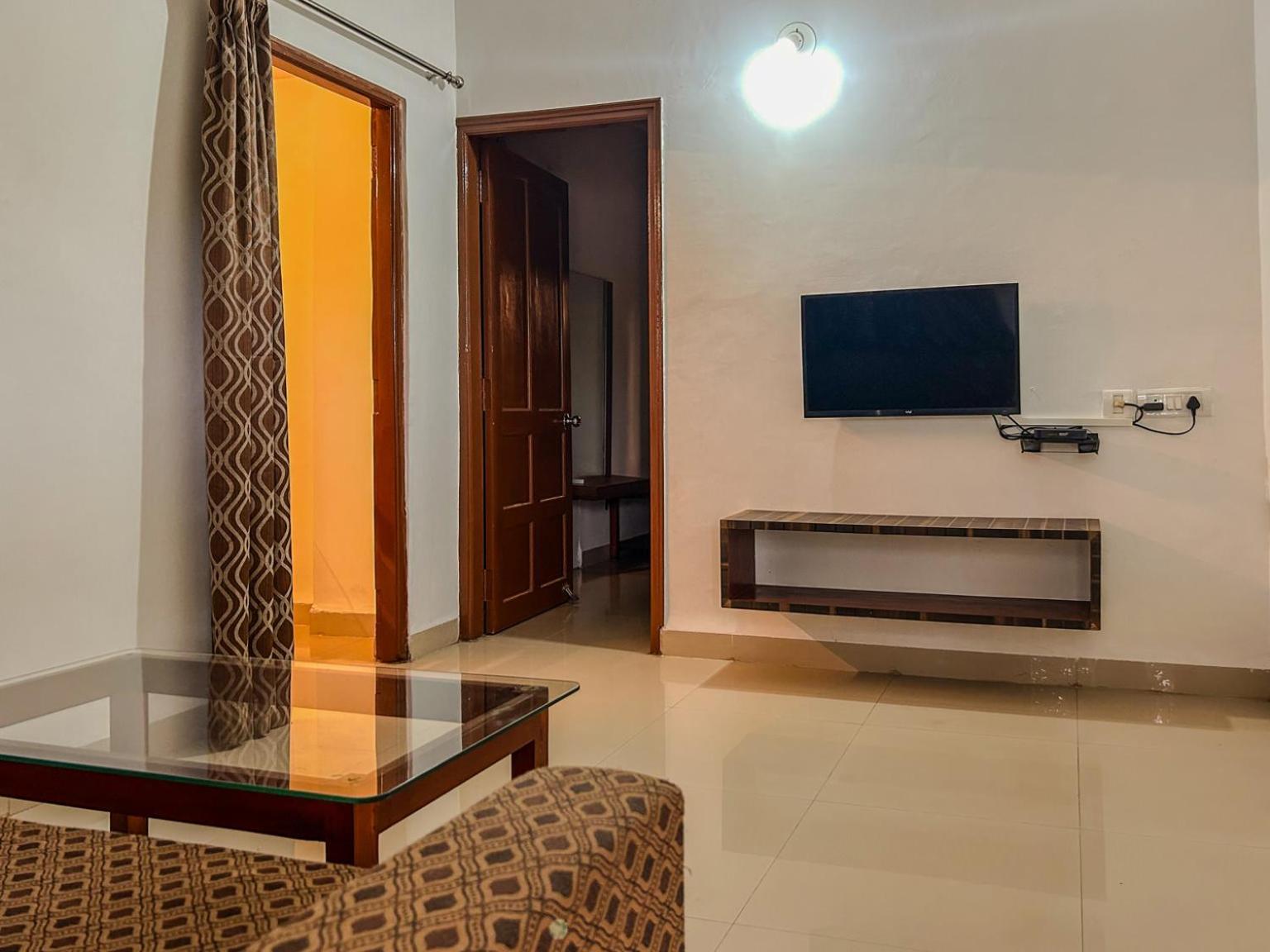 La Costa Residency Hotel Andzsuna Kültér fotó