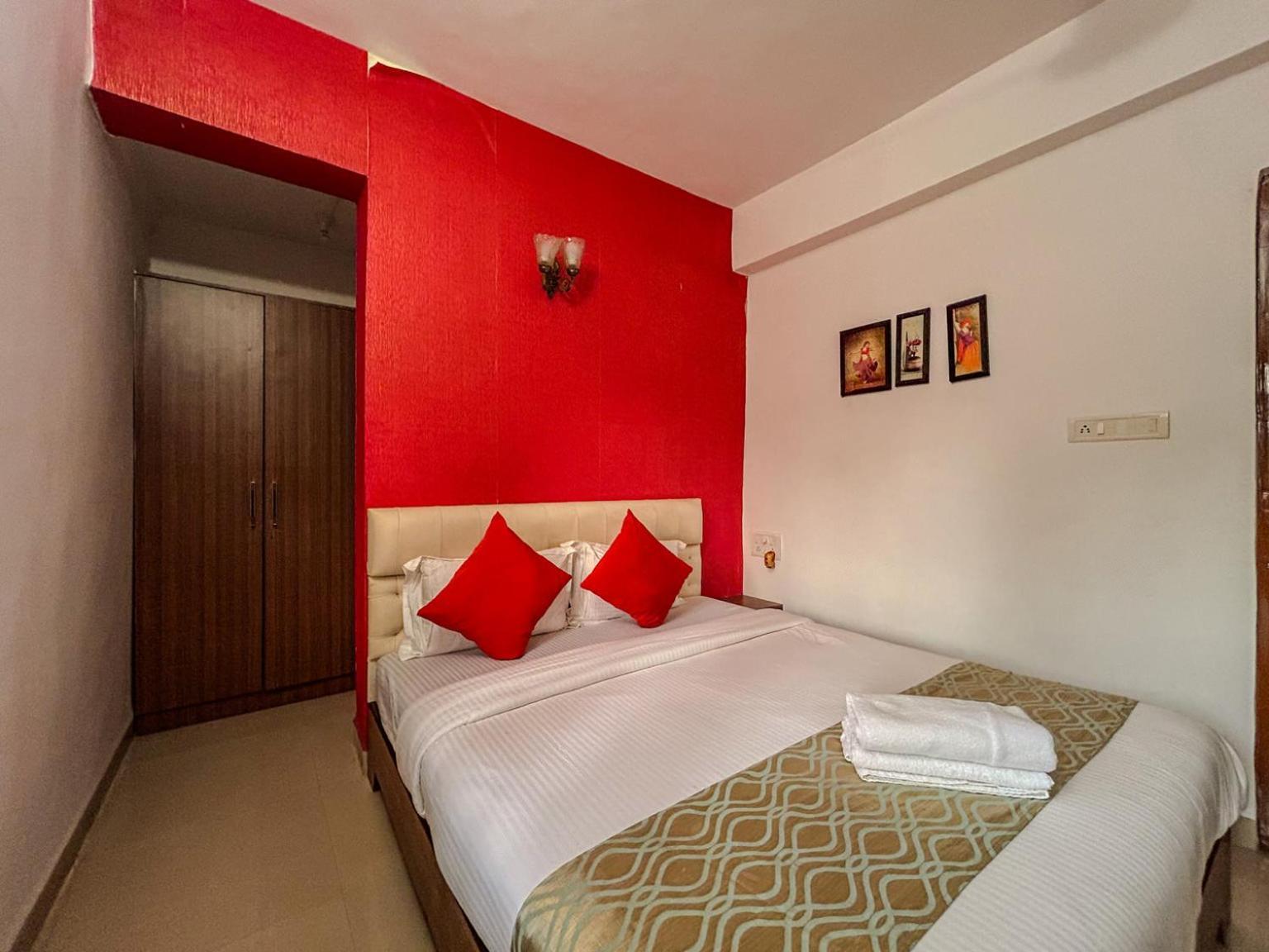 La Costa Residency Hotel Andzsuna Kültér fotó